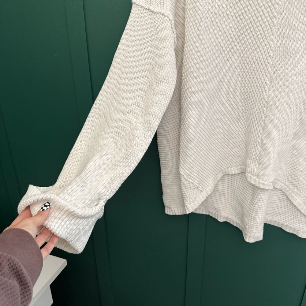 Free People La Brea Oversized V-Neck White Knit Sweater - Picture 2 of 5